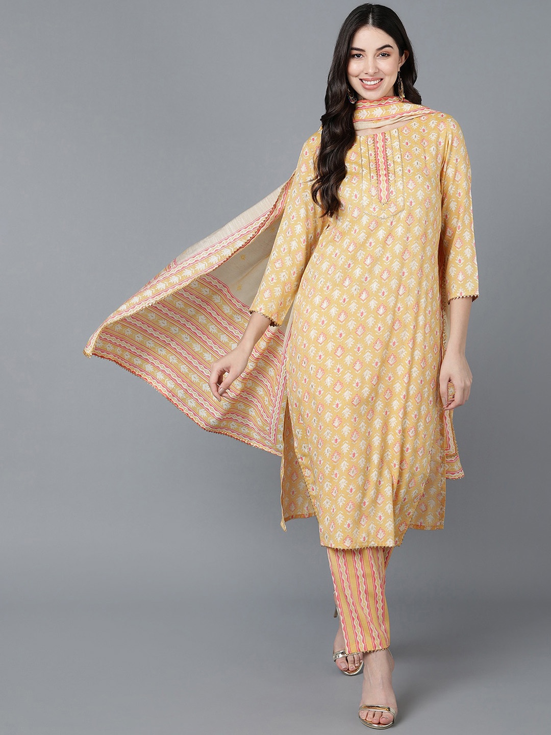 

AHIKA Women Yellow Ethnic Motifs Printed Pure Cotton Kurta with Trousers & With Dupatta