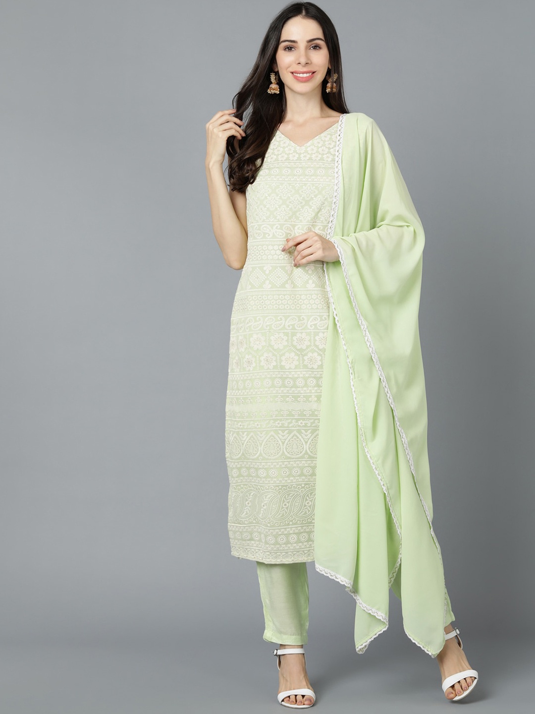 

AHIKA Women Green Floral Embroidered Thread Work Kurti with Trousers & With Dupatta