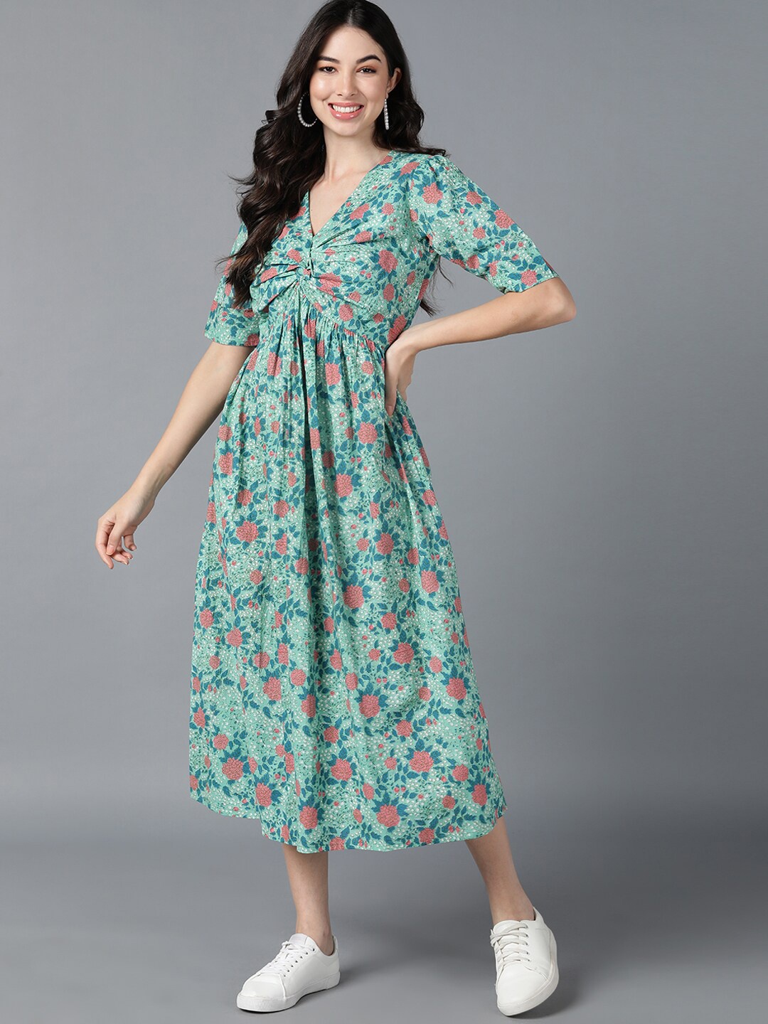 

AHIKA Sea Green & Multicoloured Floral Midi Dress