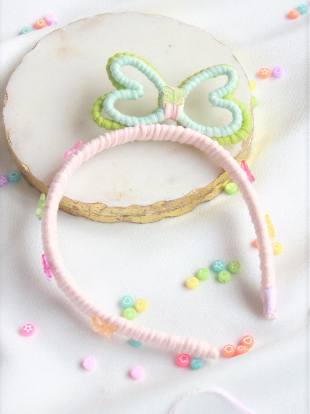 

Choko Girls Peach-Coloured & Green Embellished Hairband