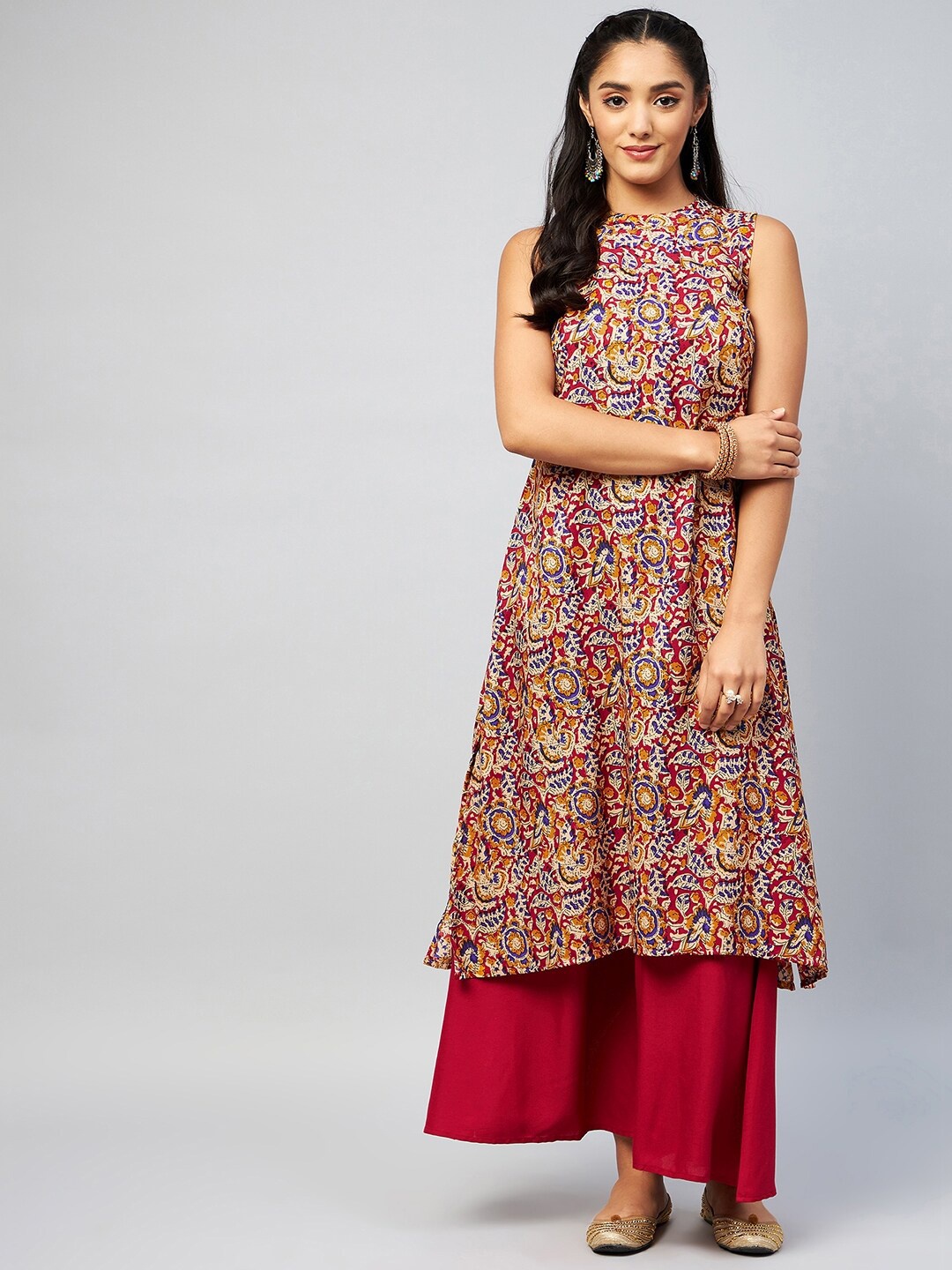 

InWeave Women Cream-Coloured Floral Printed Empire Kurta with Palazzos