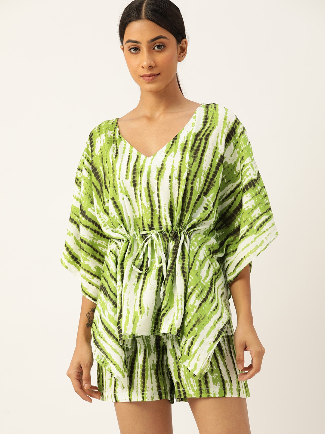

ETC Women Green & Off White Tie & Dye Shorts Set