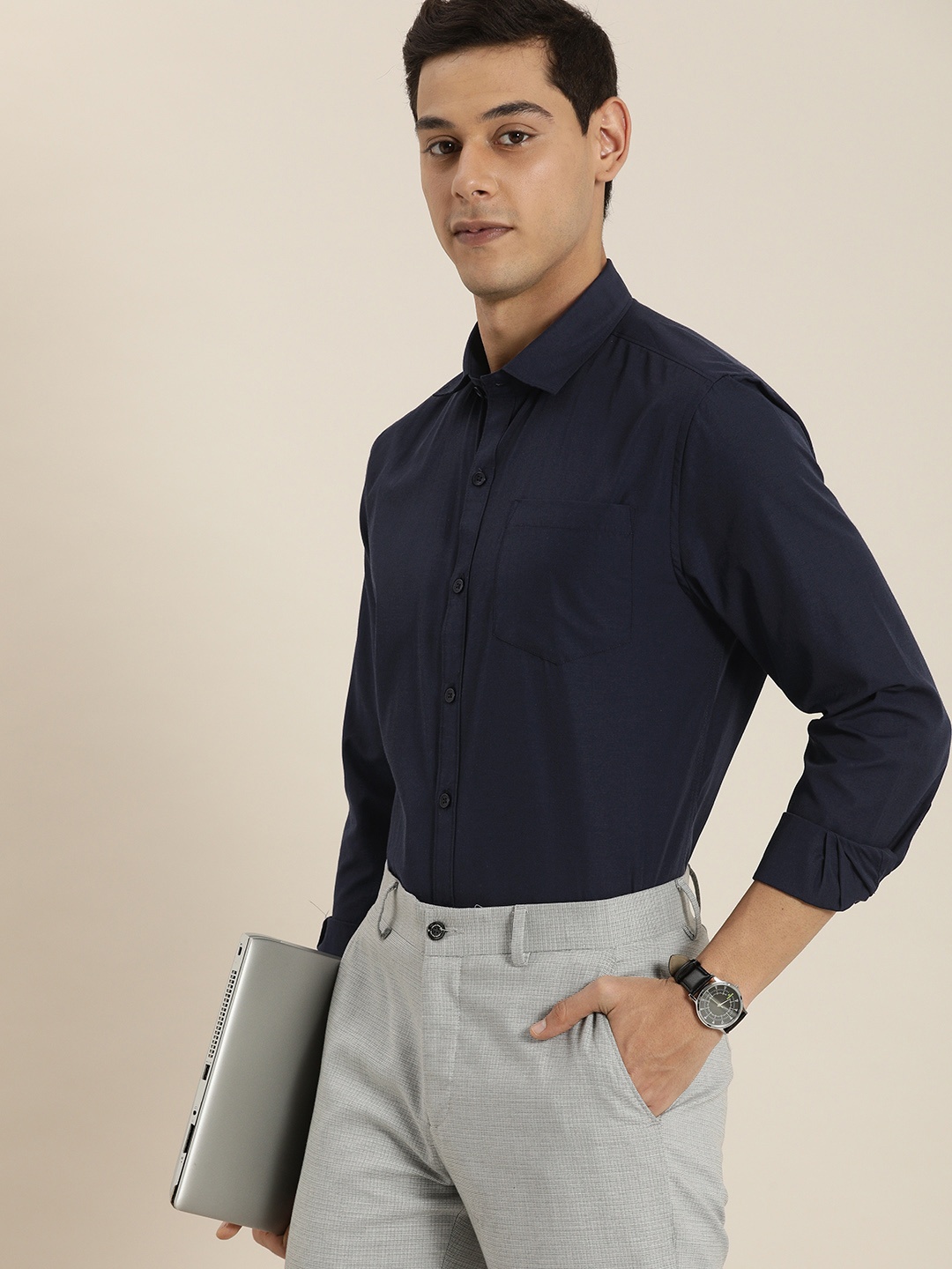 

INVICTUS Men Navy Blue Slim Fit Casual Shirt