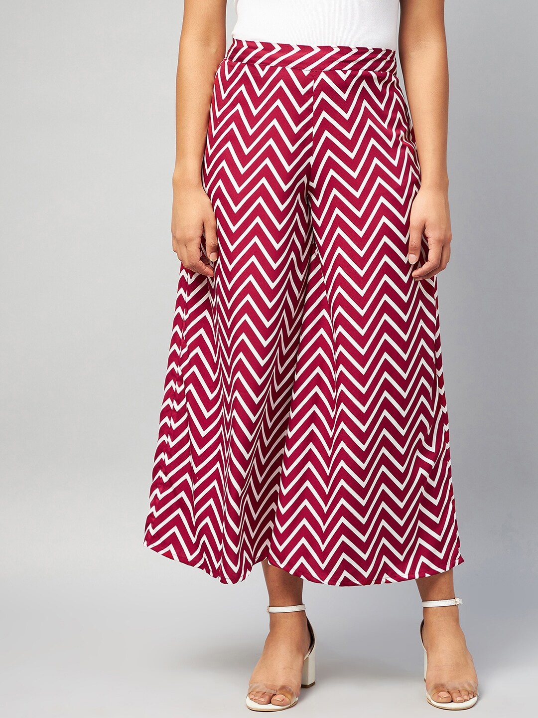 

InWeave Women Maroon & White Printed Flared Cropped Palazzos