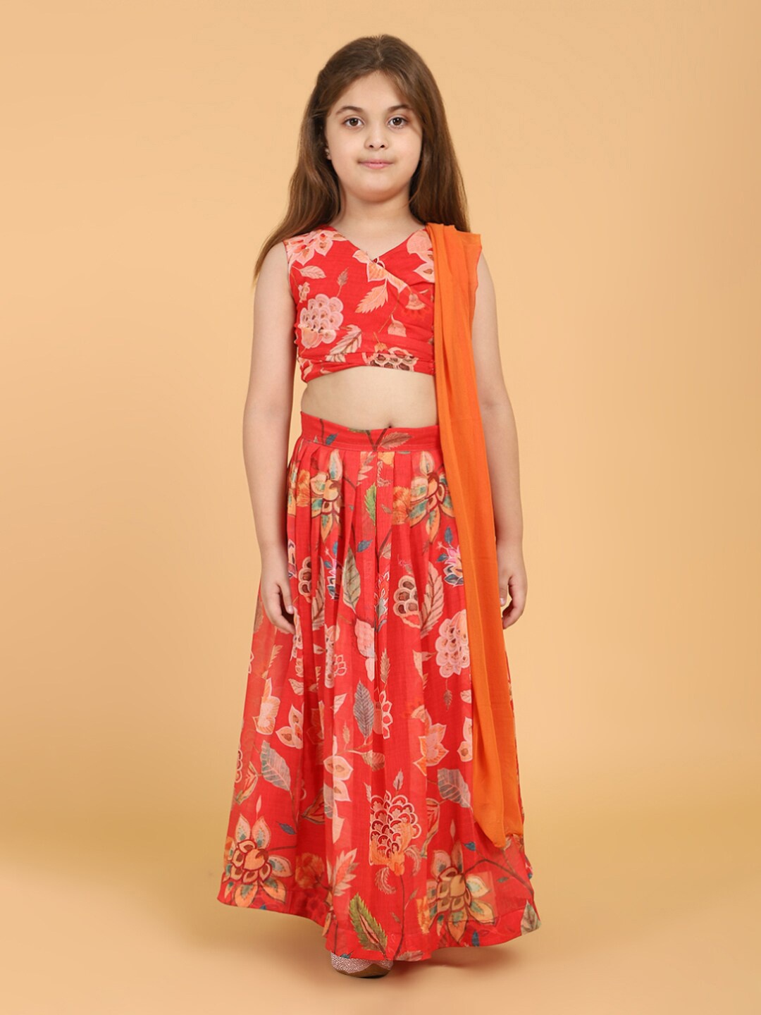 

PICCOLO Girls Red & Gold-Toned Printed Ready to Wear Lehenga & Blouse With Dupatta