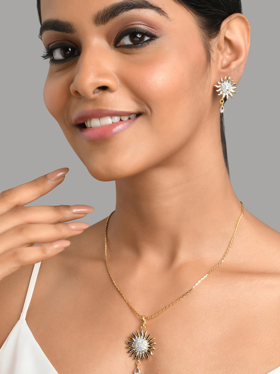 

Fida Gold-Plated White AD-Studded Jewellery Set