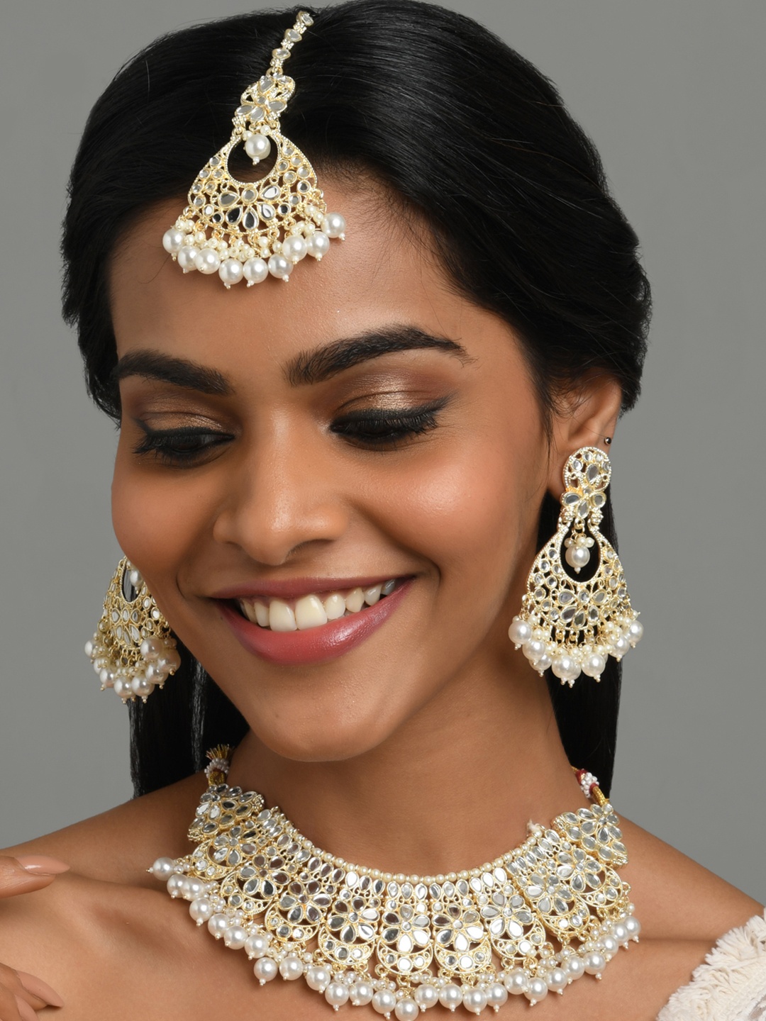 

Fida Gold-Plated & White Pearl & Mirror Kundan Necklace & Earring Jewellery Set