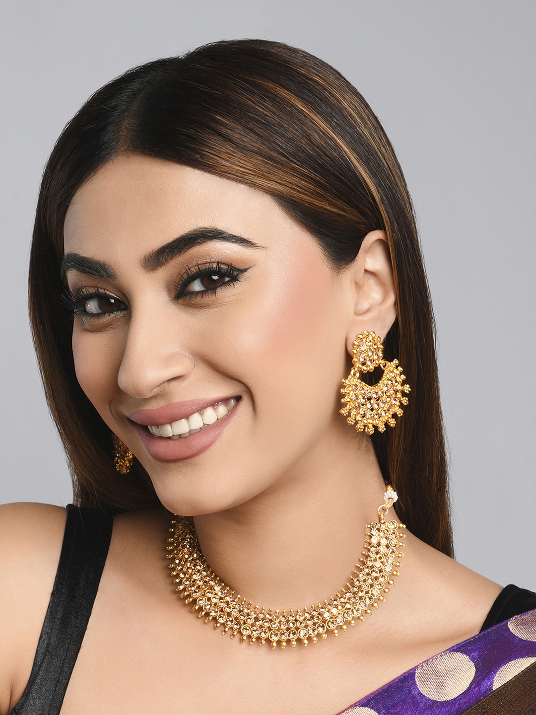 

Fida Gold-Plated Stone-Studded Jewellery Set