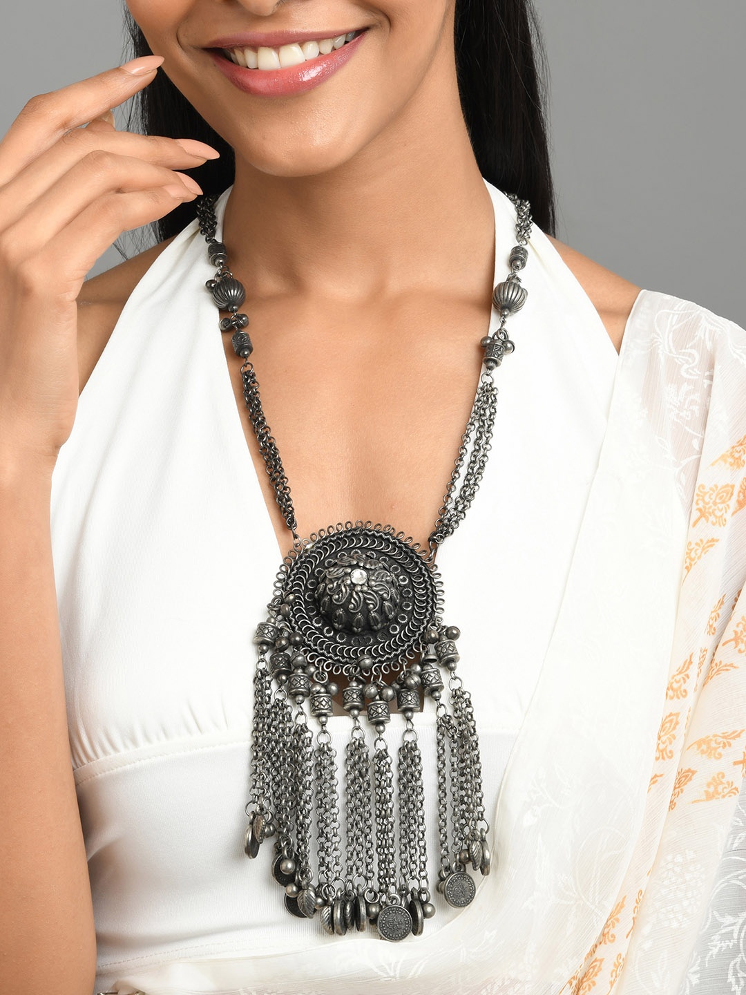 

Fida Silver-Plated Oxidised Necklace