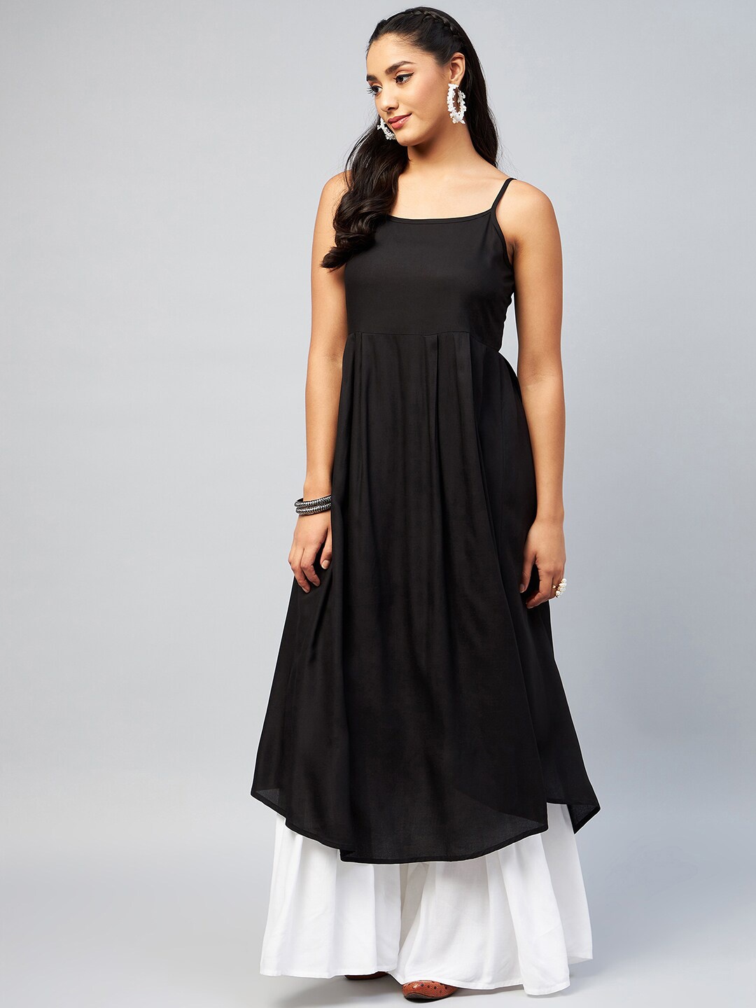 

InWeave Women Black Thread Work Kurta