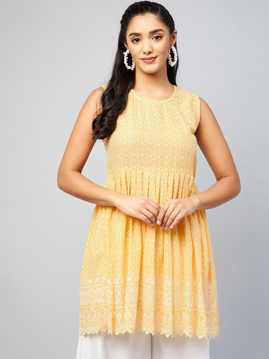

InWeave Women Yellow & White Floral Embroidered Thread Work Floral Kurta