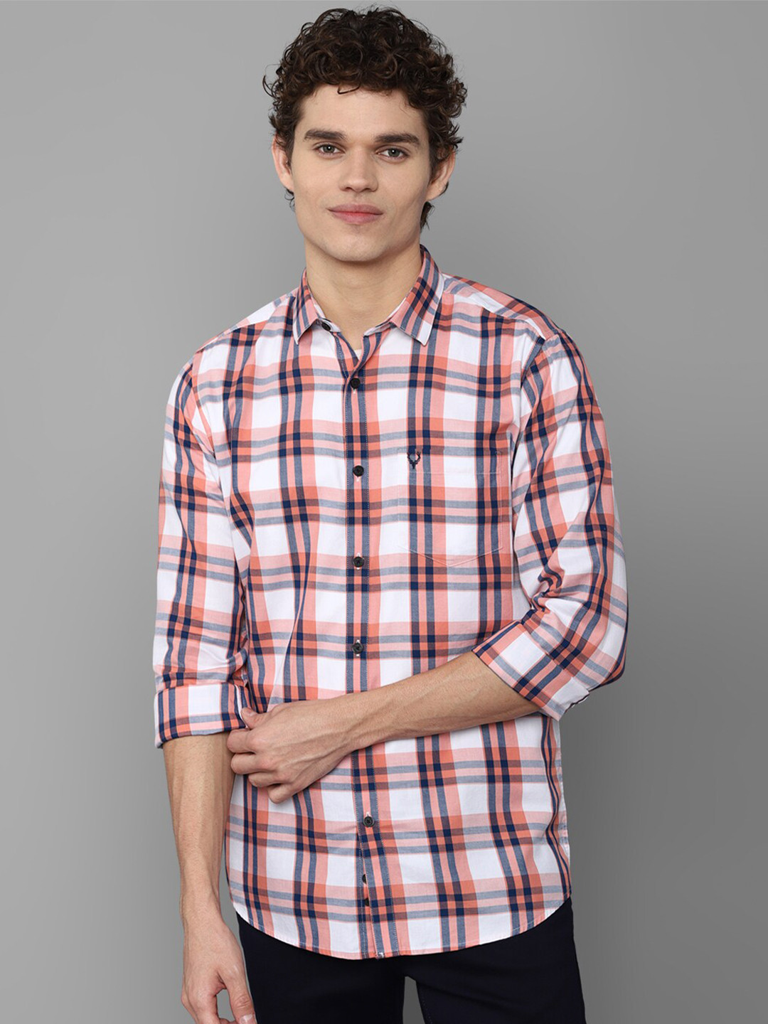 

Allen Solly Men White Slim Fit Tartan Checked Casual Shirt