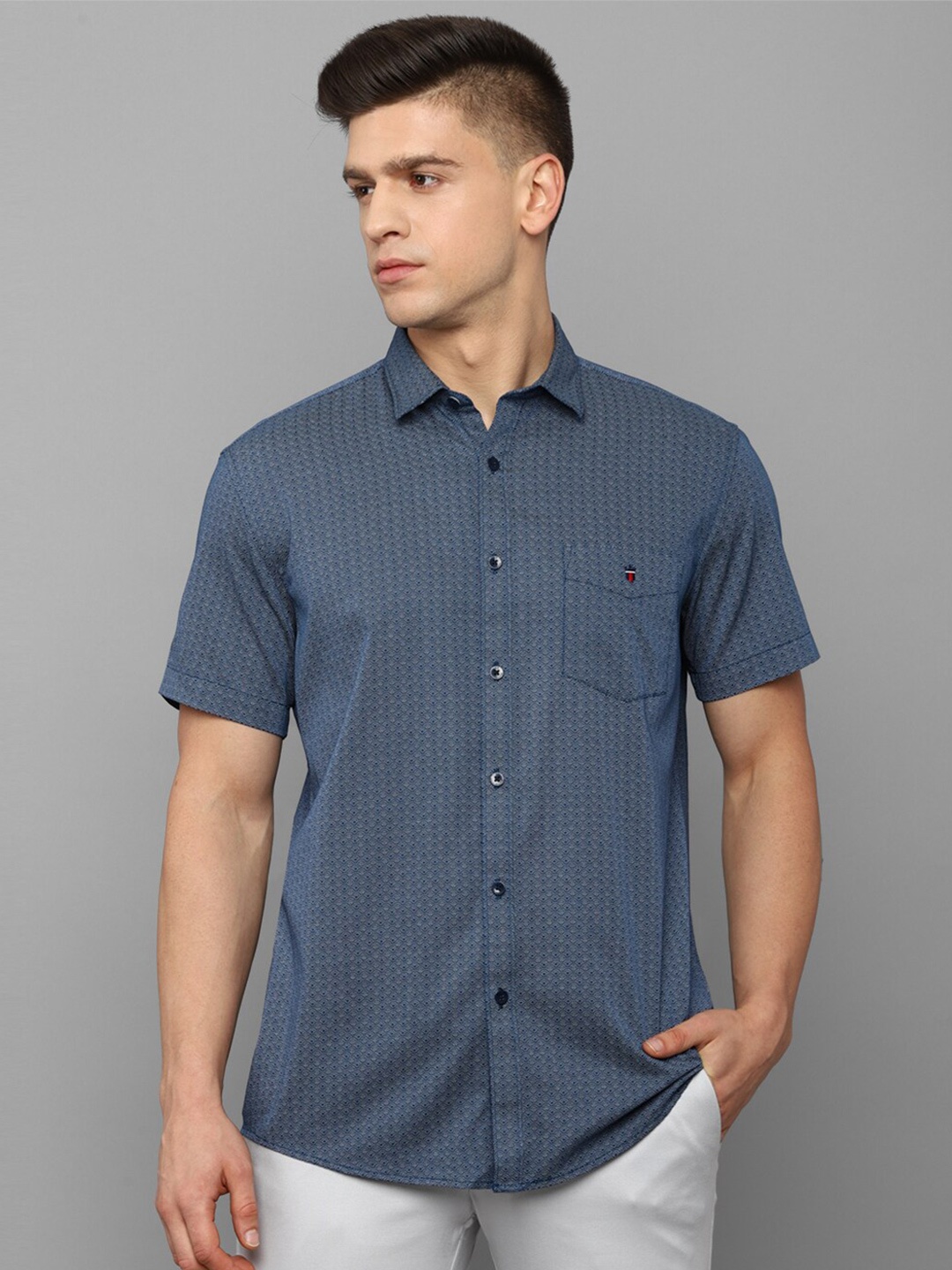 

Louis Philippe Sport Men Blue Slim Fit Printed Casual Shirt