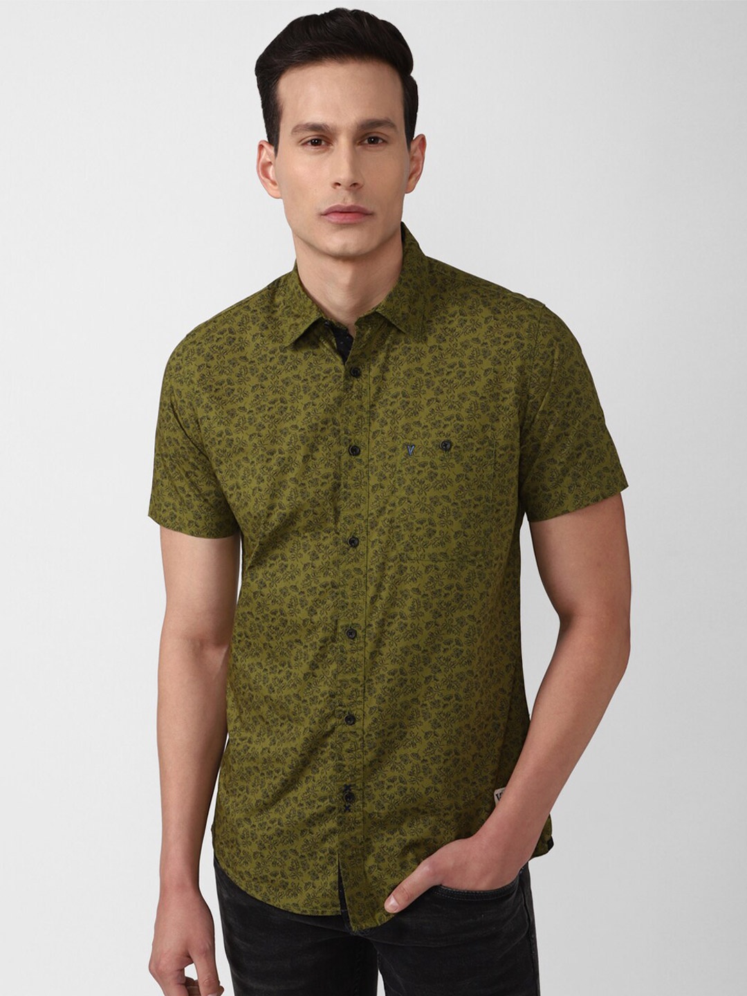 

VAN HEUSEN DENIM LABS Men Green Slim Fit Floral Printed Casual Shirt