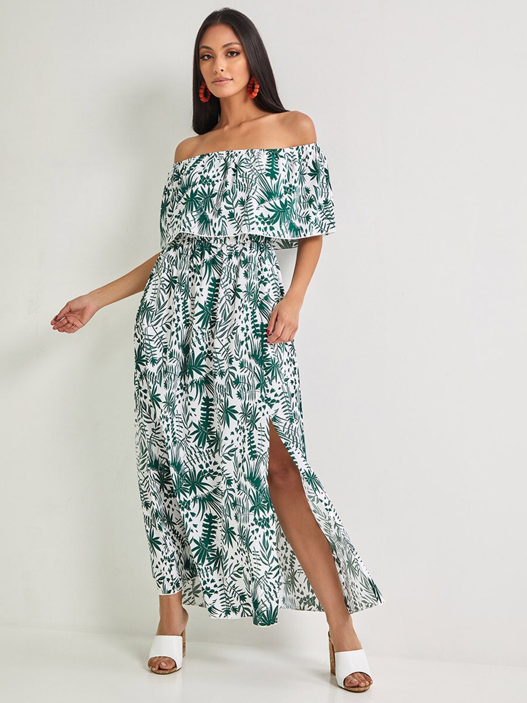 

Styli Green Floral Print Off-Shoulder Slit Detailed A-Line Maxi Dress