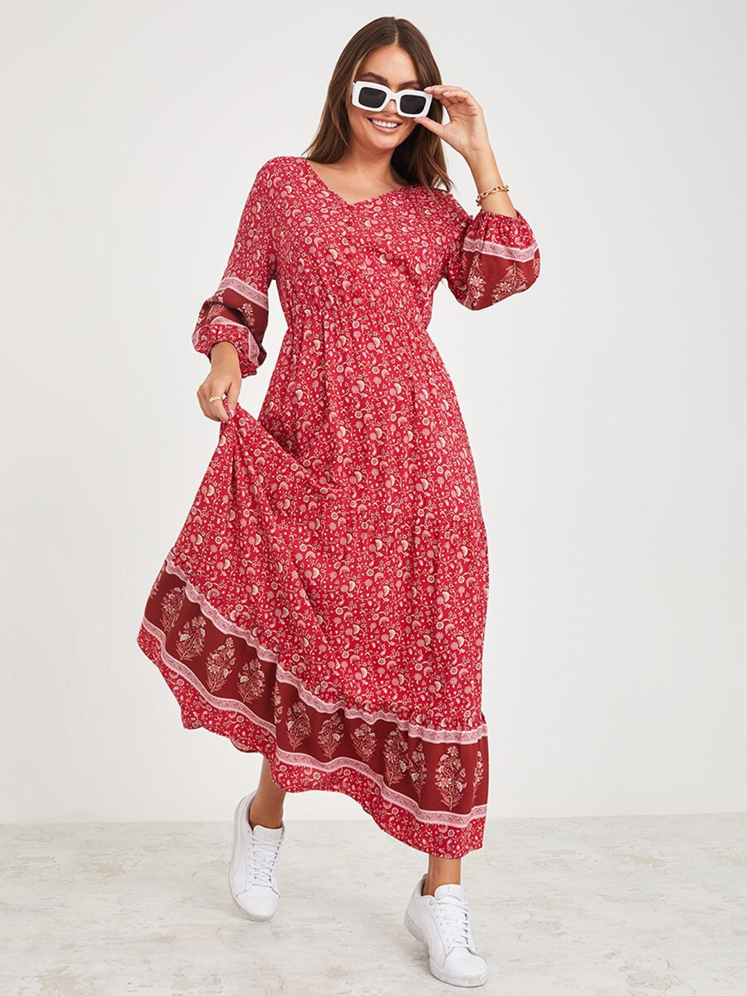 

Styli Red 3/4 Sleeves Floral Print A-Line Maxi Dress