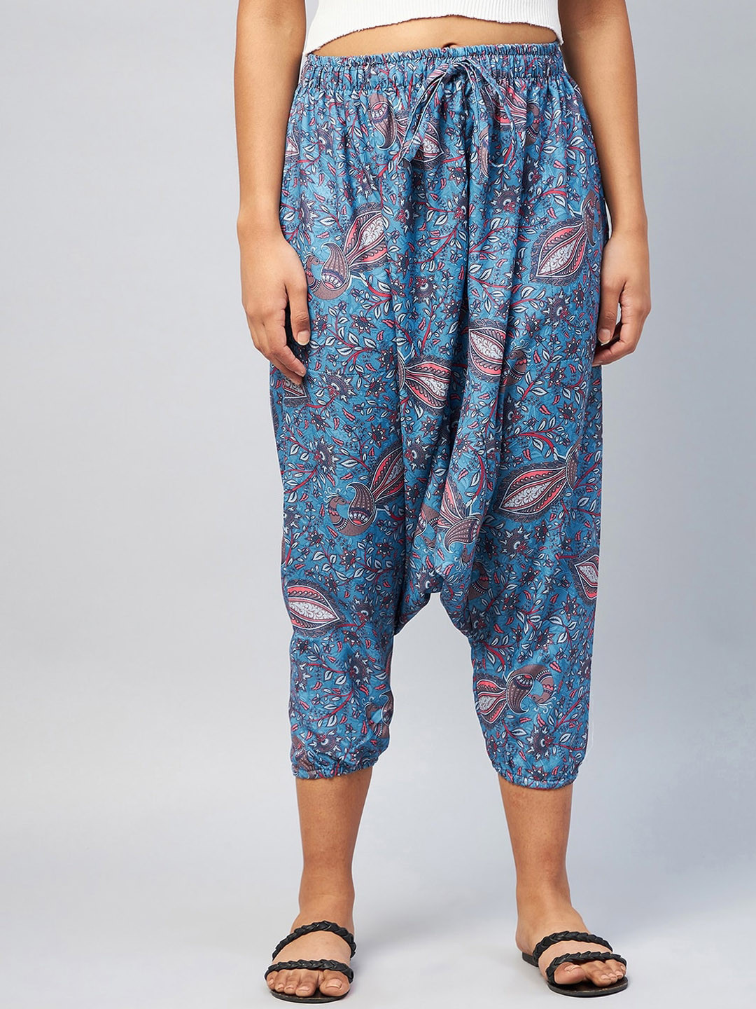 

InWeave Women Blue Printed Harem Pants