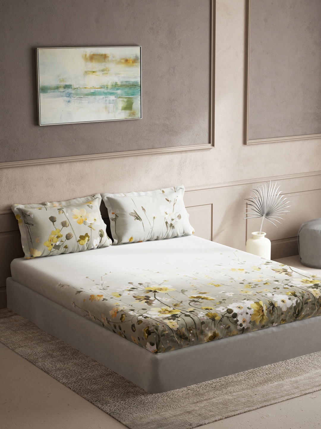 

DDecor Yellow & White Floral 150 TC Cotton King Bedsheet with 2 Pillow Covers
