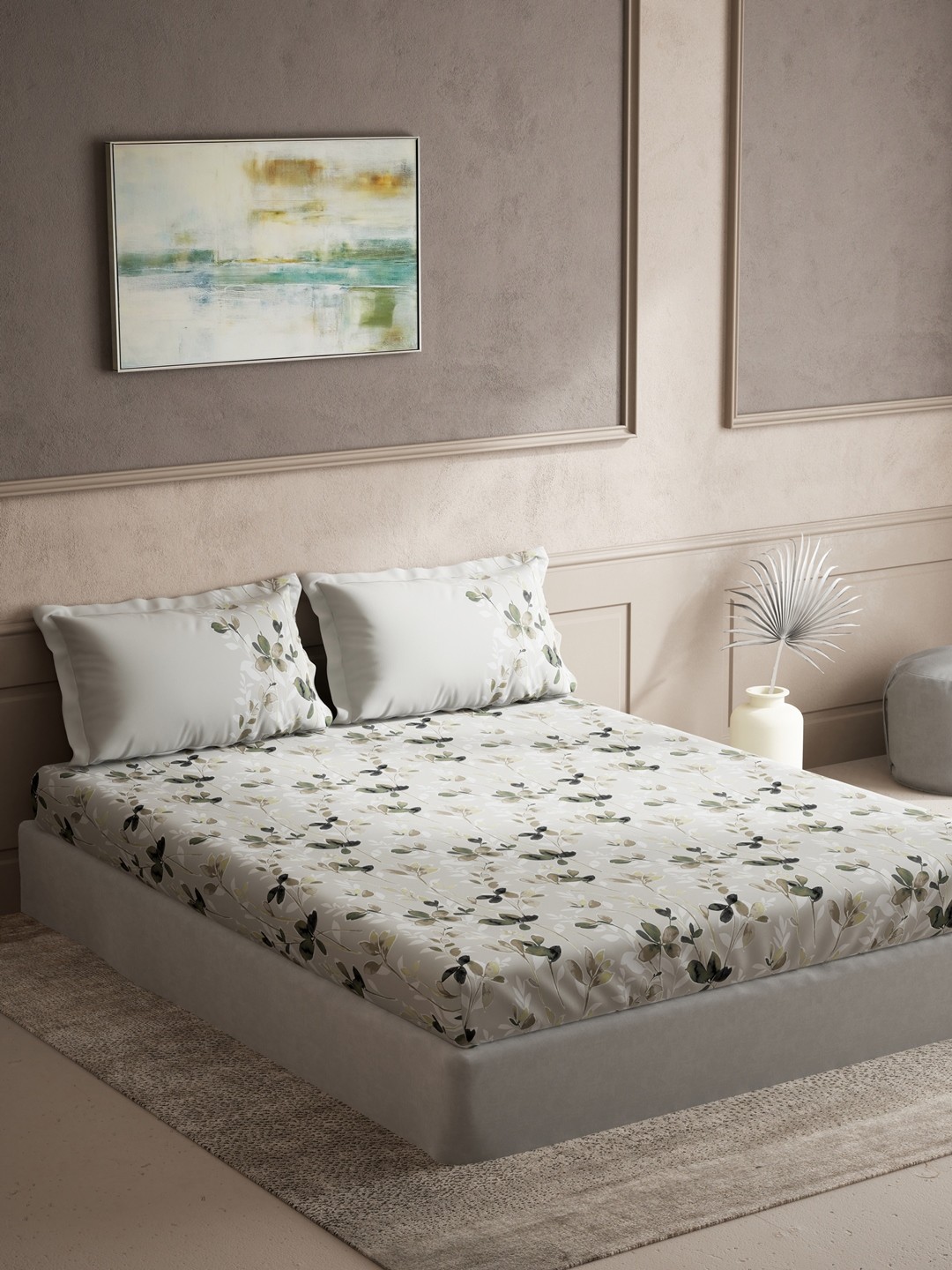 

DDecor Grey & White Floral 144 TC Cotton Queen Bedsheet with 2 Pillow Covers