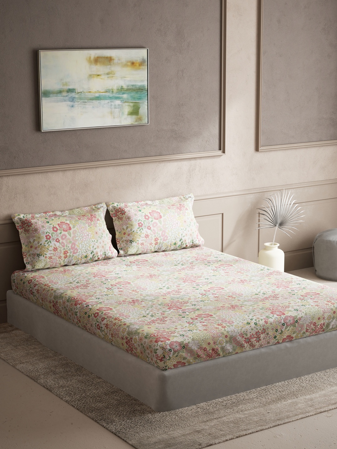 

DDecor Pink & Beige Floral 140 TC Cotton King Bedsheet with 2 Pillow Covers