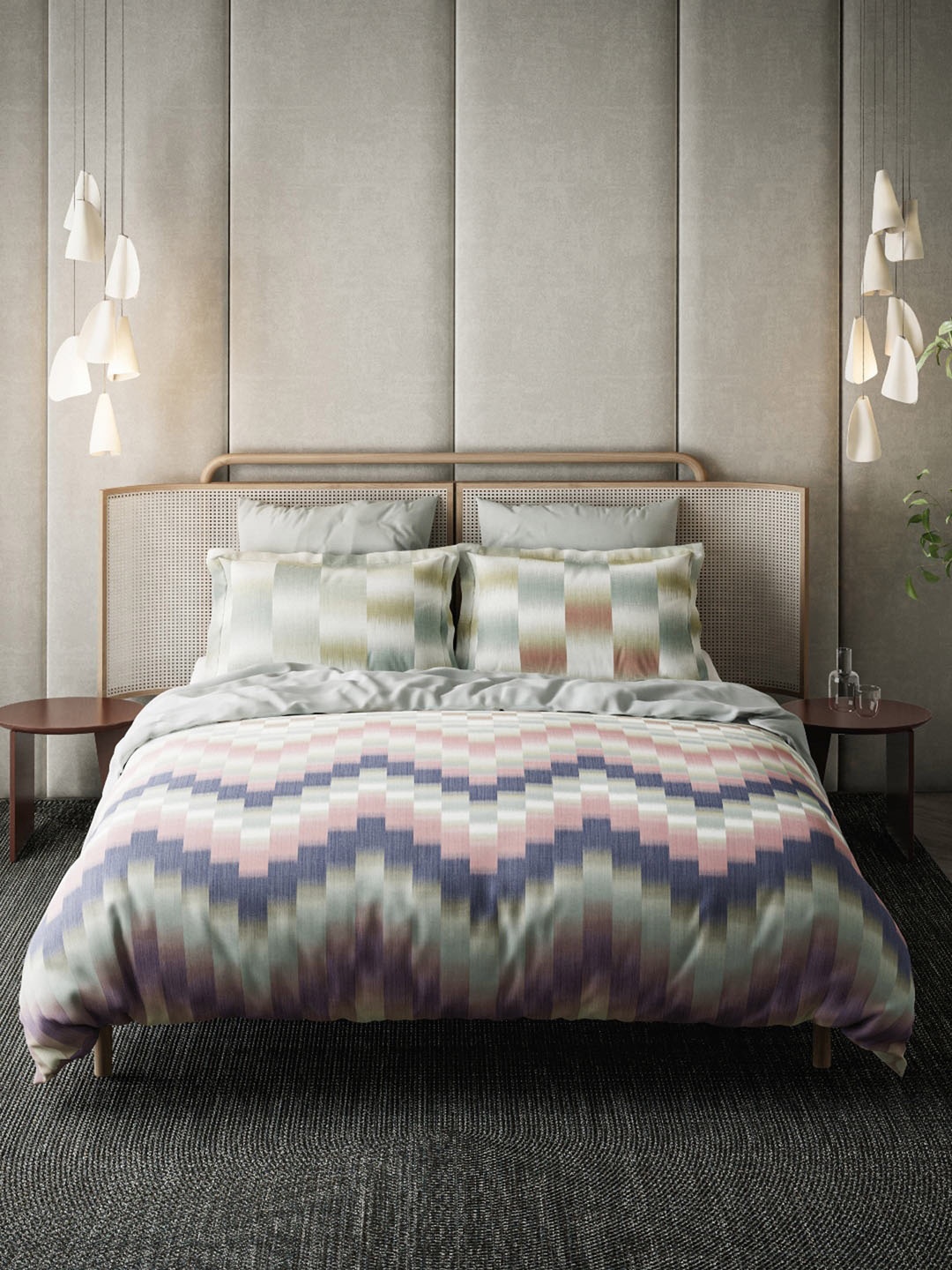 

DDecor White & Purple Geometric 140 TC King Bedsheet with 2 Pillow Covers