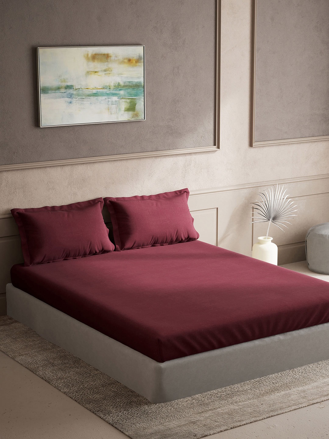 DDecor Red 150 TC King Bedsheet with 2 Pillow Covers