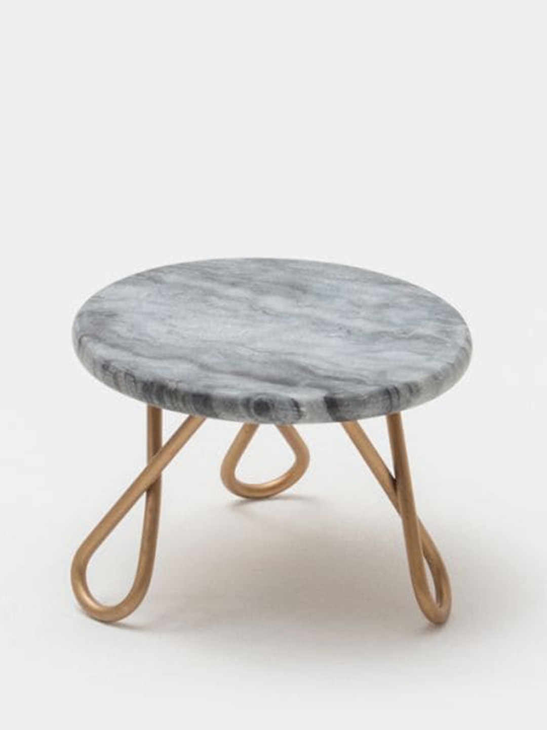 

CASA DECOR Grey & Gold-Toned Solid Stoneware Cake Stand