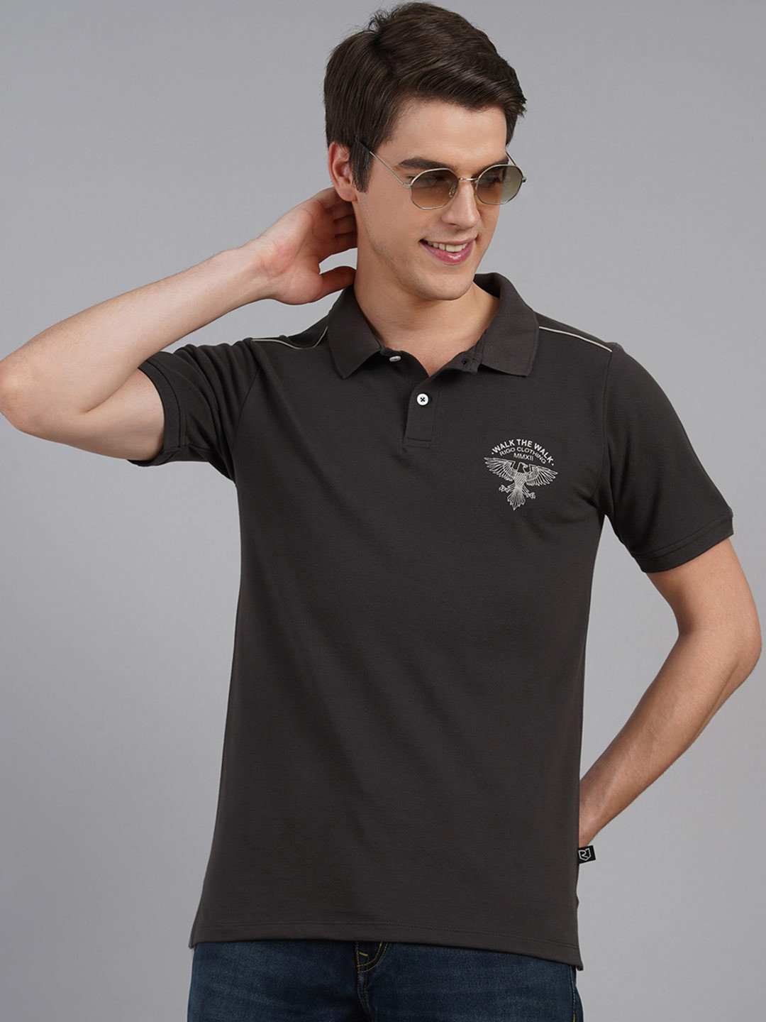 

Rigo Men Charcoal & White Brand Logo Printed Polo Collar Slim Fit T-shirt
