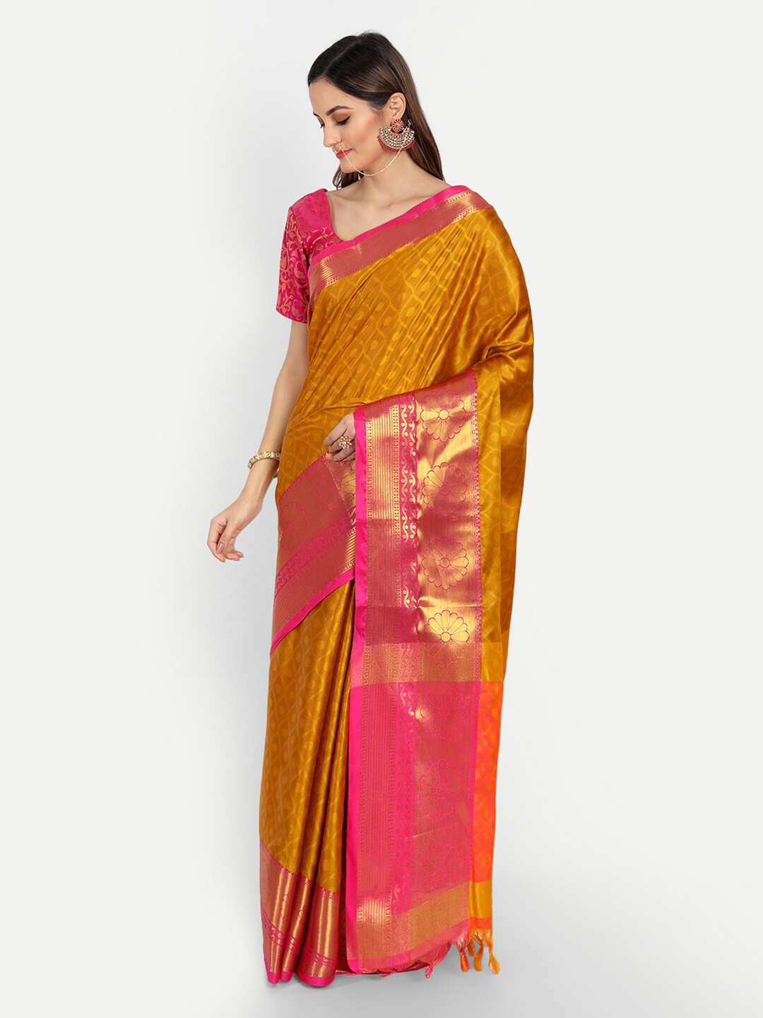 

Mitera Gold-Toned & Red Woven Design Zardozi Dharmavaram Saree