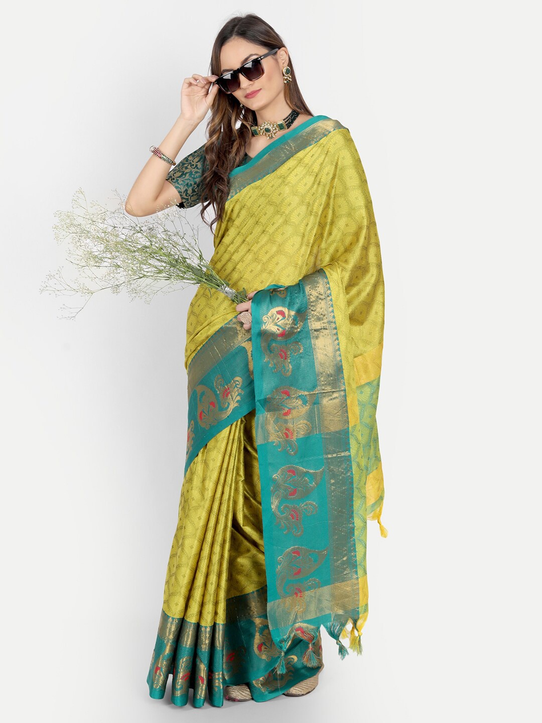 

Mitera Lime Green & Blue Ethnic Motifs Zari Dharmavaram Saree