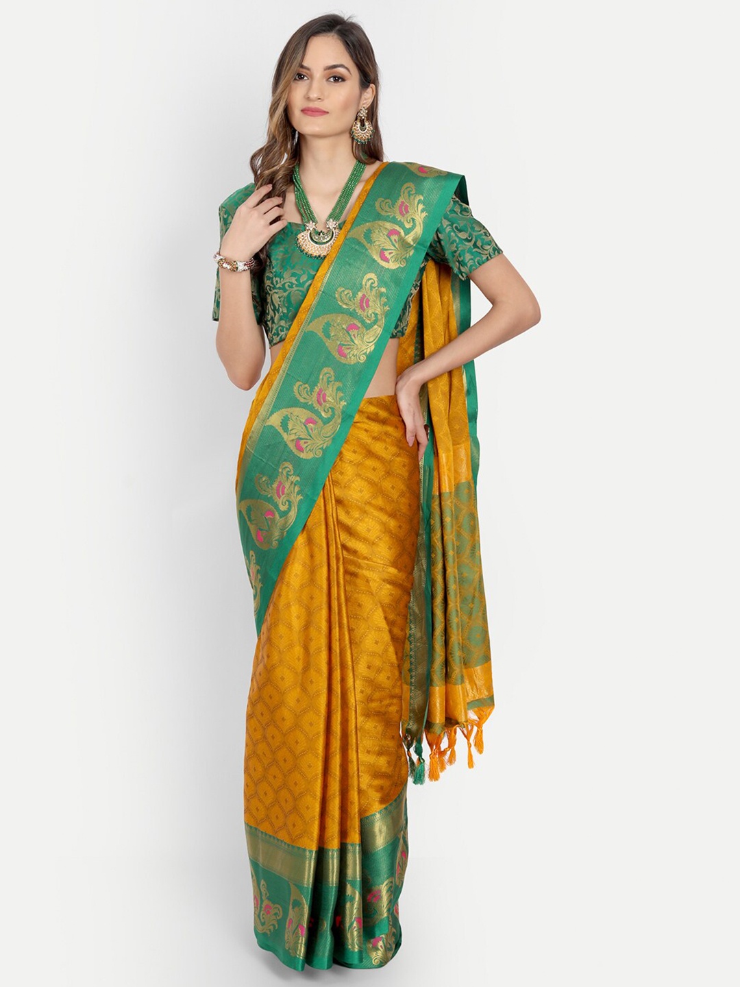 

Mitera Gold-Toned & Green Woven Design Zardozi Dharmavaram Saree