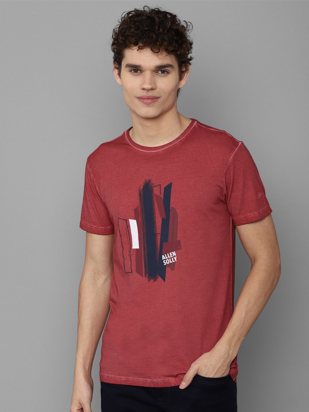 

Allen Solly Sport Men Red Printed Cotton T-shirt