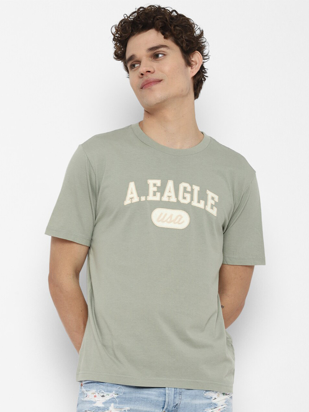 

AMERICAN EAGLE OUTFITTERS Men Green Typography Printed Applique T-shirt