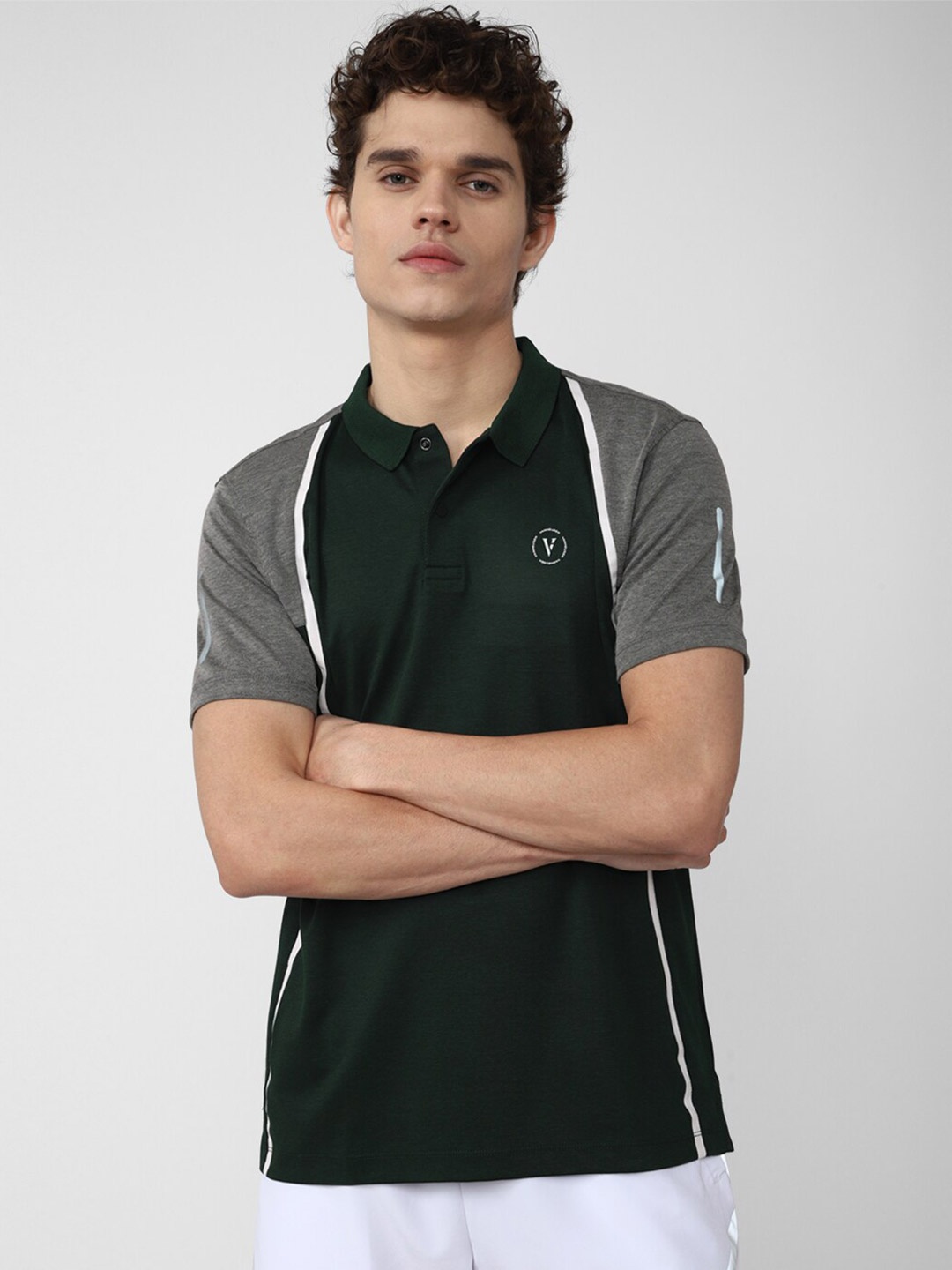 

Van Heusen Flex Men Colourblocked Polo Collar Golf T-shirt, Green