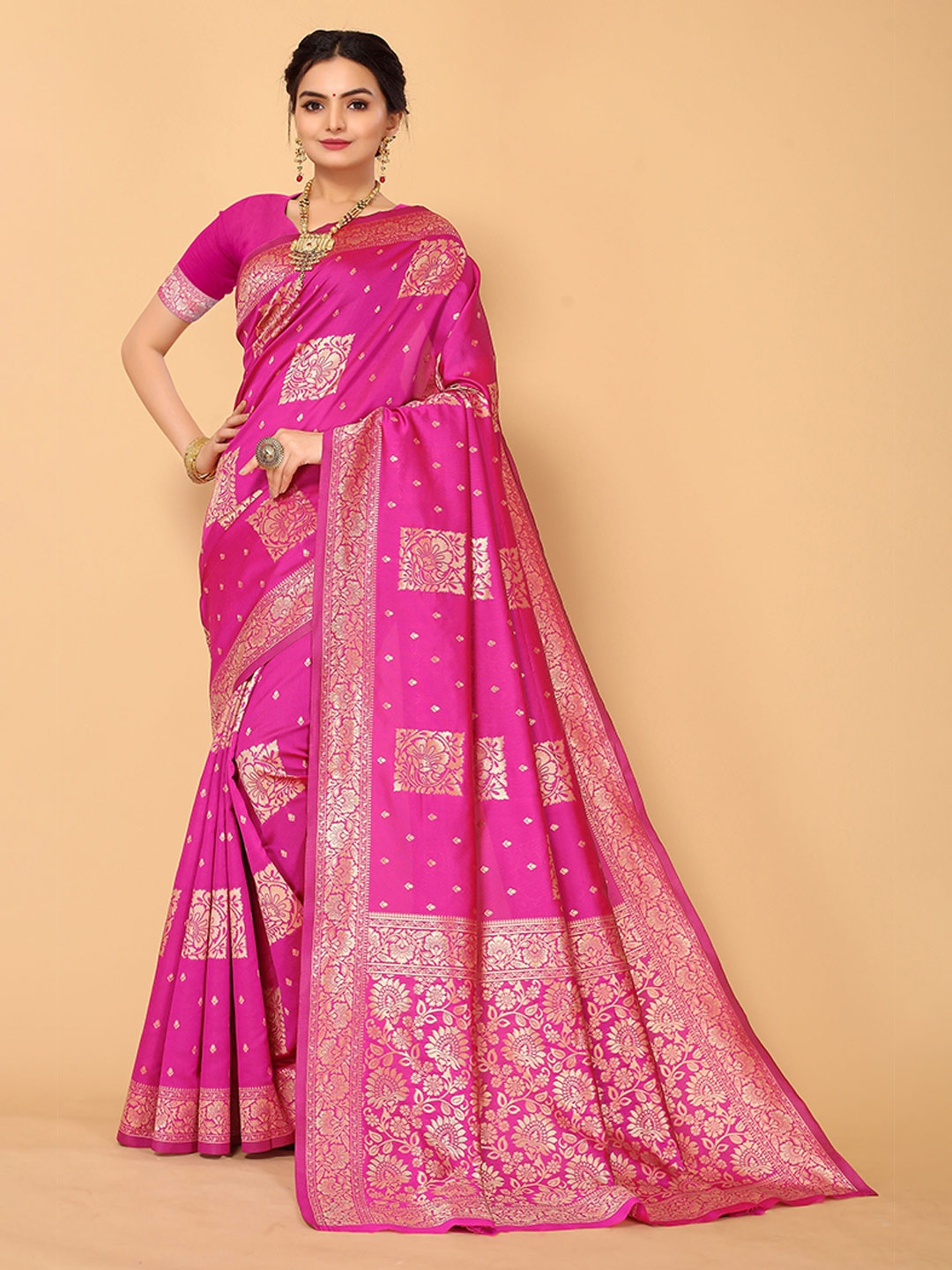 

Mitera Pink & Gold-Toned Floral Zari Silk Blend Banarasi Saree