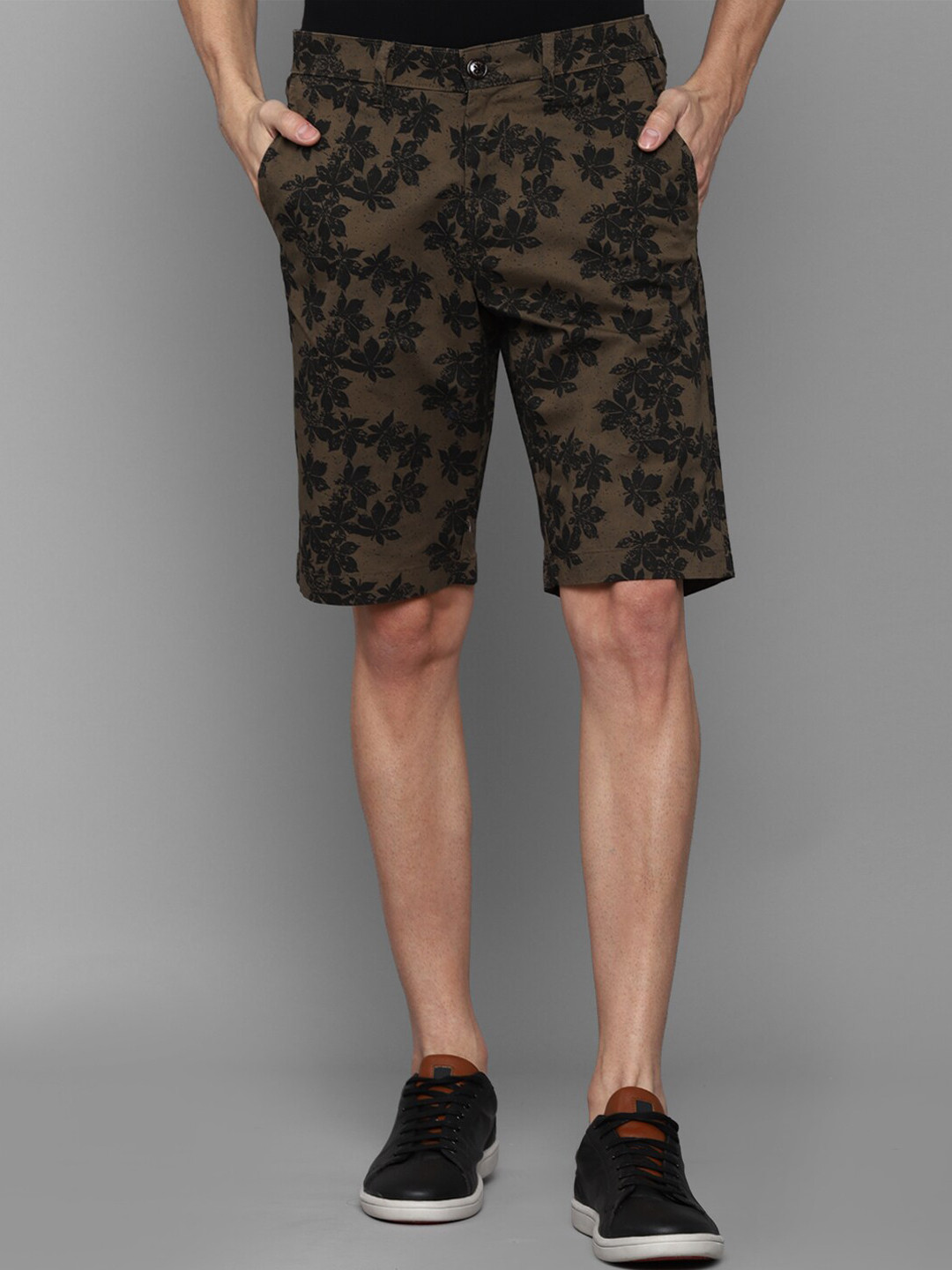 

Allen Solly Men Brown Floral Printed Slim Fit Shorts