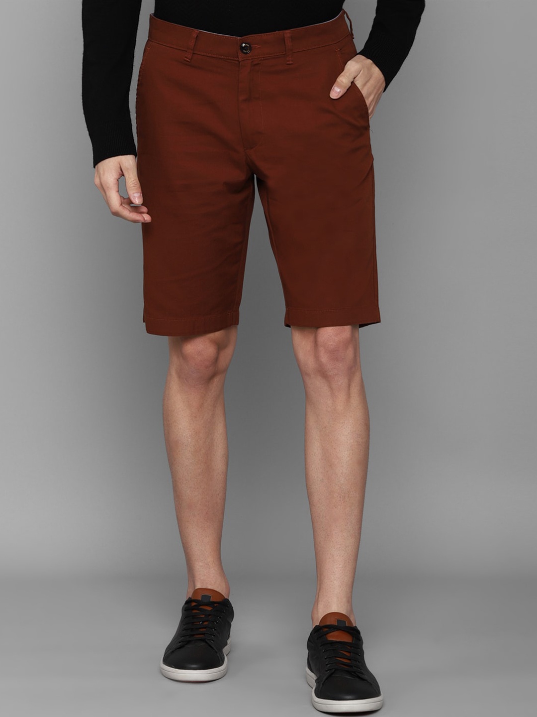 

Allen Solly Men Slim Fit Shorts, Maroon