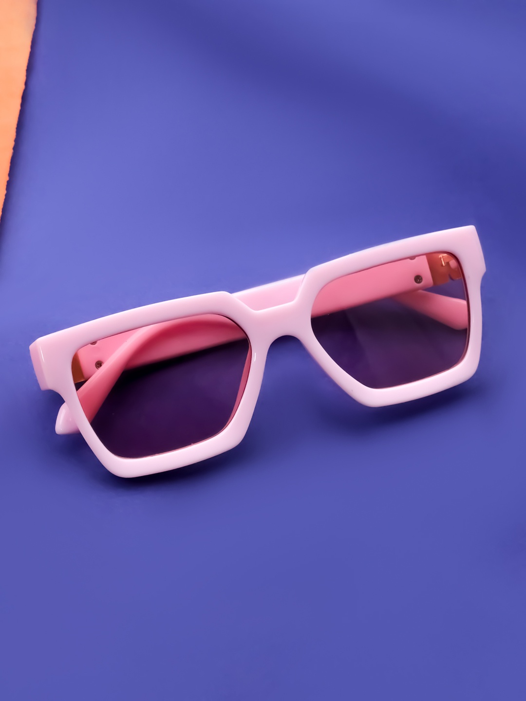 

Spiky Unisex Kids Pink Lens & Pink Square Sunglasses with UV Protected Lens