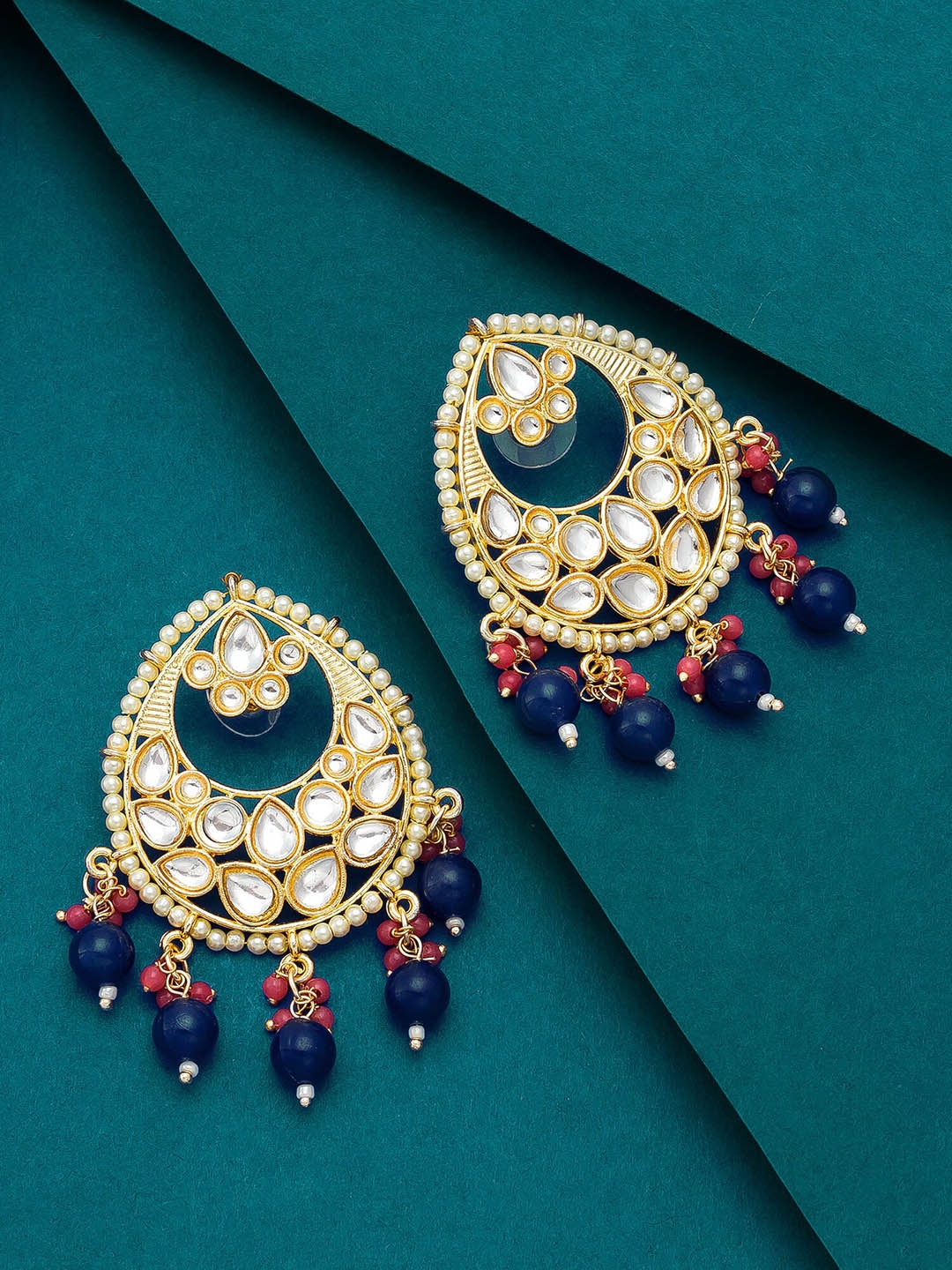 

aadita Gold-Plated & White Circular Chandbalis Earrings