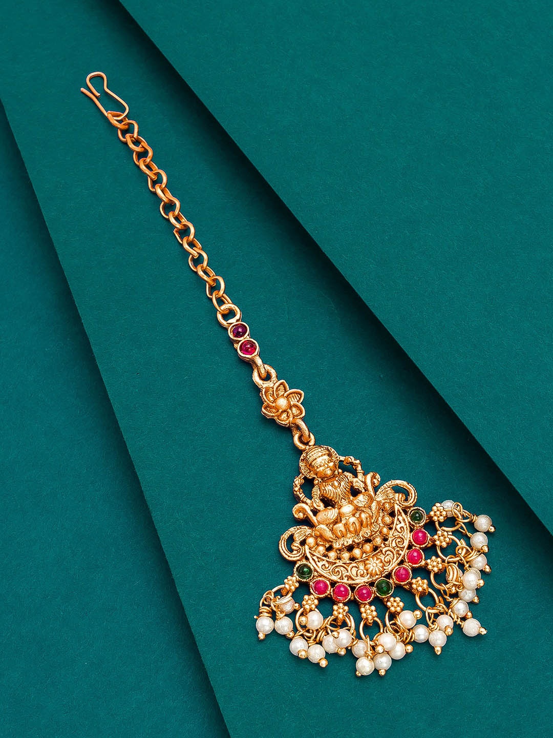 

aadita Gold Plated White Kundan & Pearl Studded Temple Maangtika