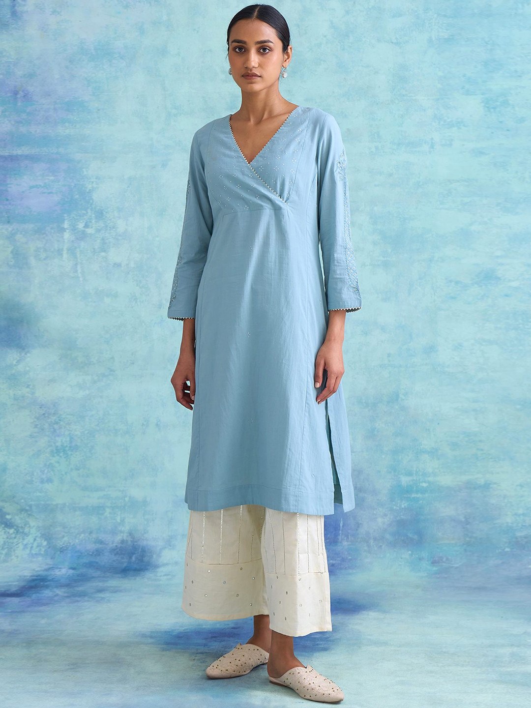 

W The Folksong Collection Women Blue Embroidered Kurta