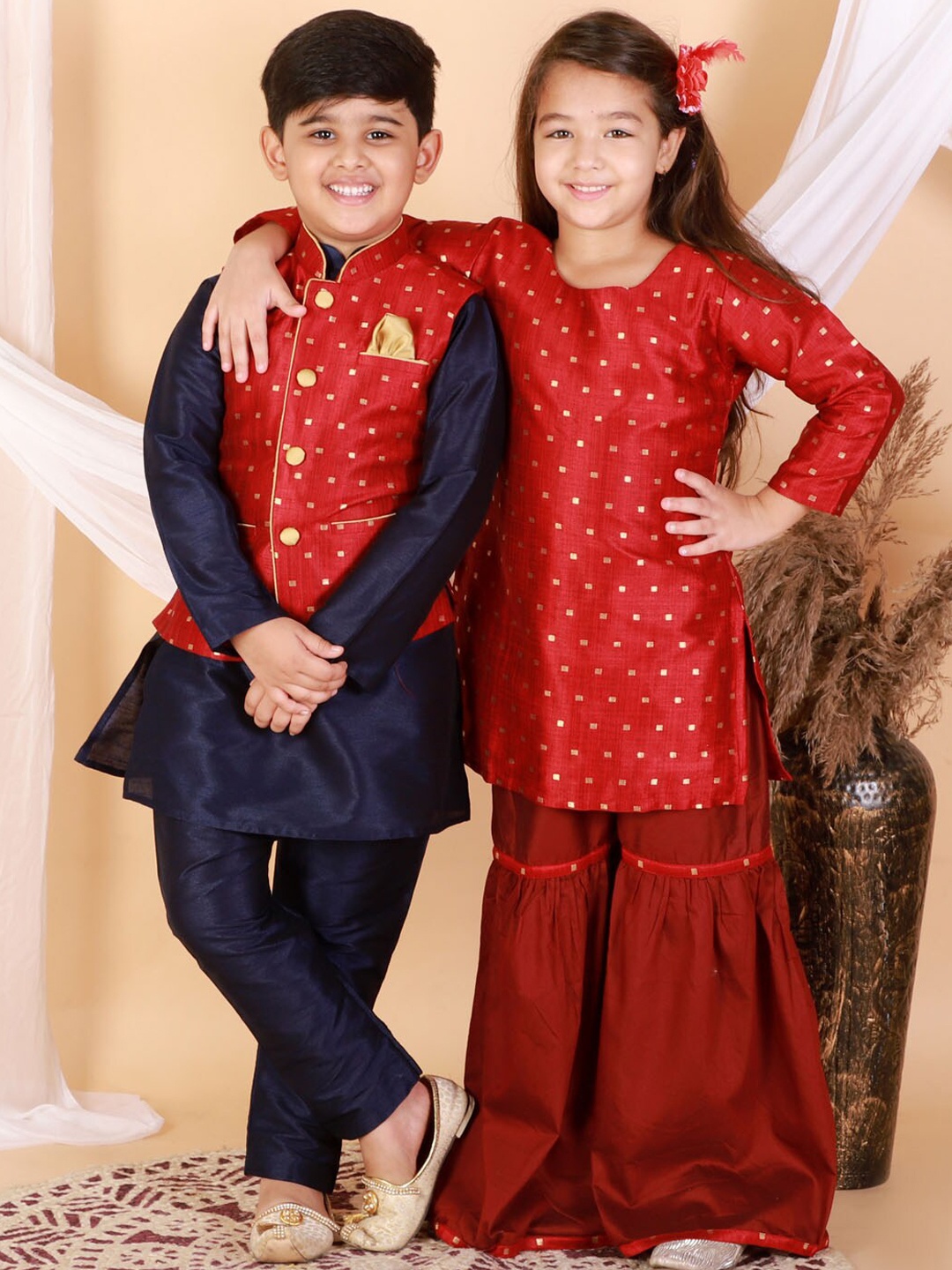 

VASTRAMAY Boys Navy Blue Ethnic Motifs Printed Kurta with Pyjamas and Nehru Jacket