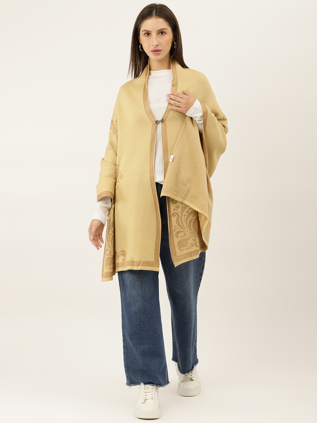 

American Eye Women Yellow Solid Front-Open Sweaters