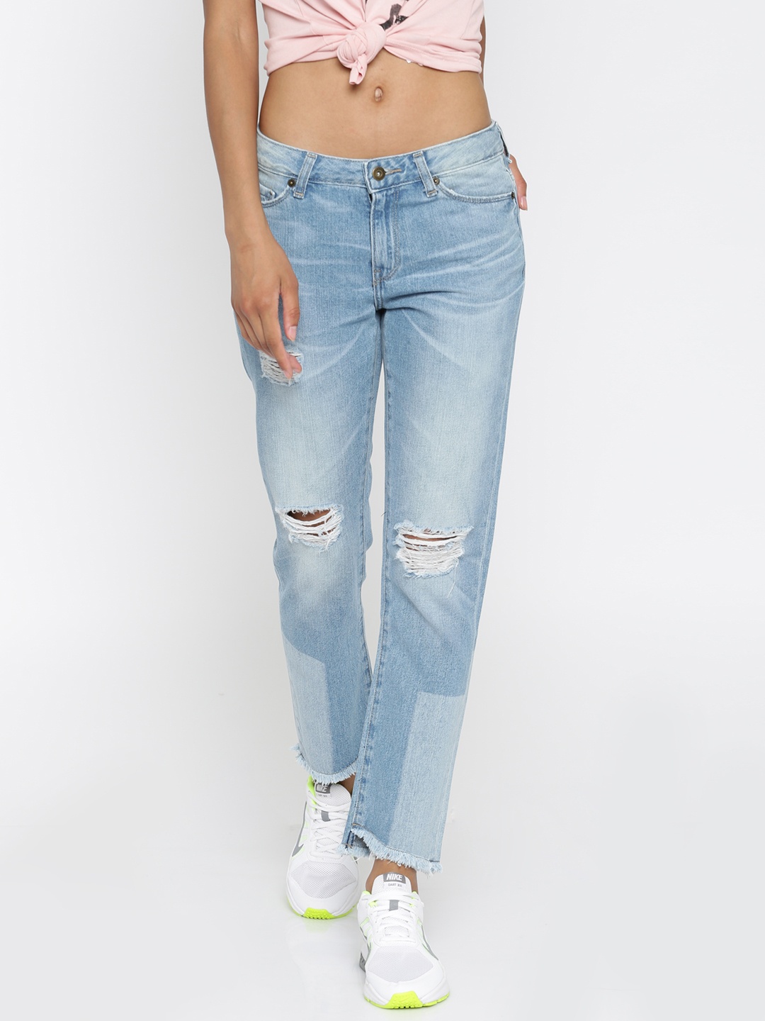 

Vero Moda Women Blue Regular Fit Mid-Rise Highly Distressed Jeans