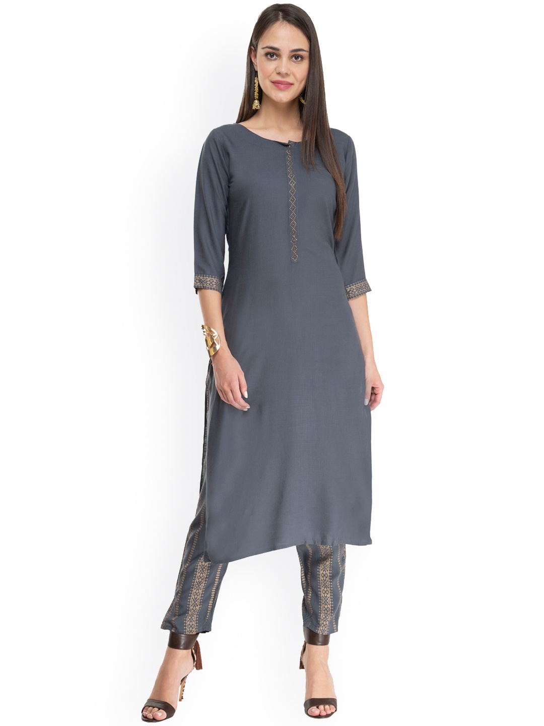 

DesiNoor com Women Solid Grey Kurta with Printed Trousers