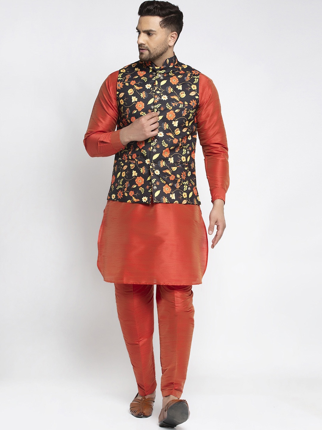 

Kaifoo Men Orange Kurta with Pyjamas