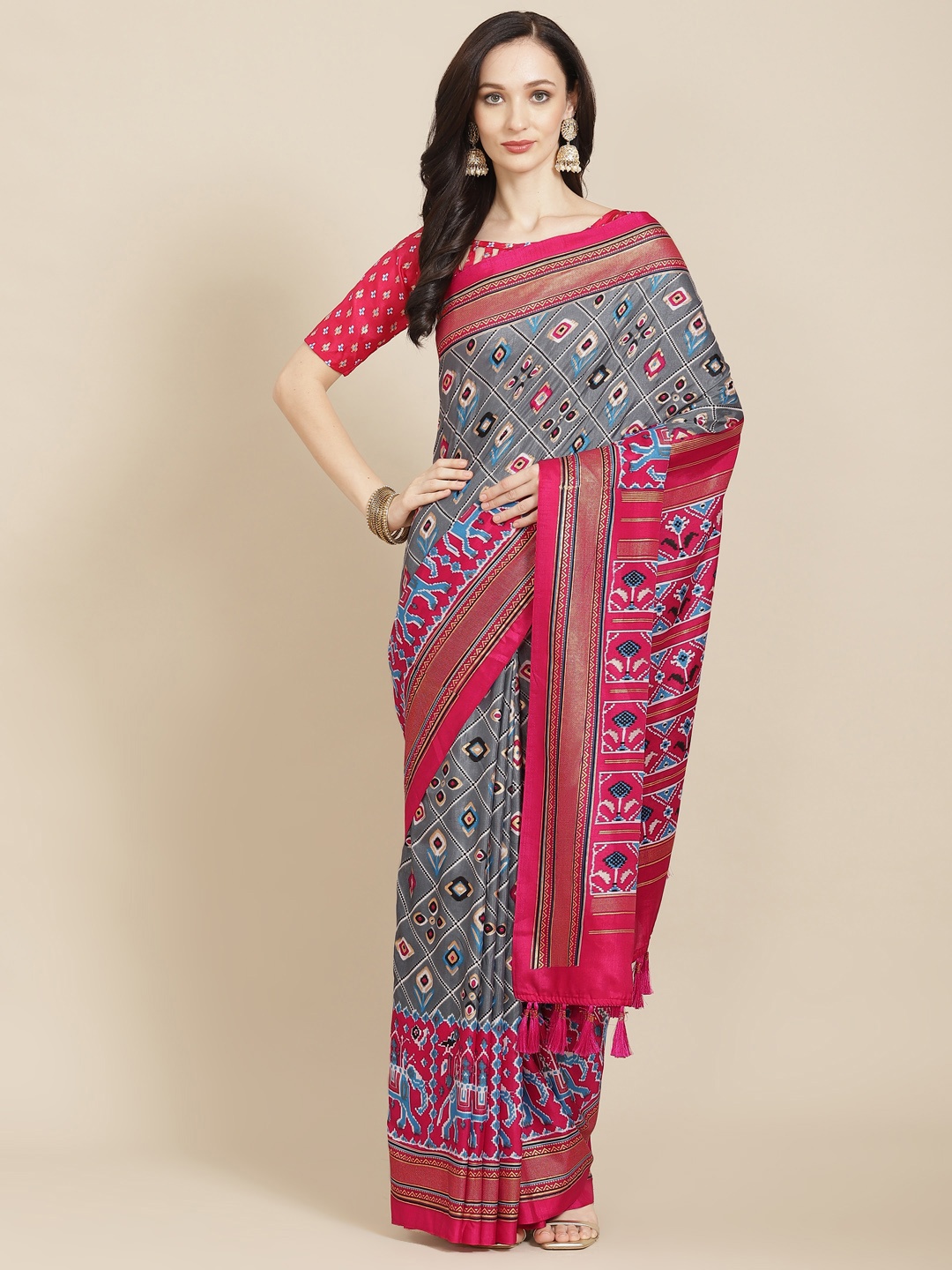 

SHANGRILA Grey & Magenta Ethnic Motifs Art Silk Patola Saree