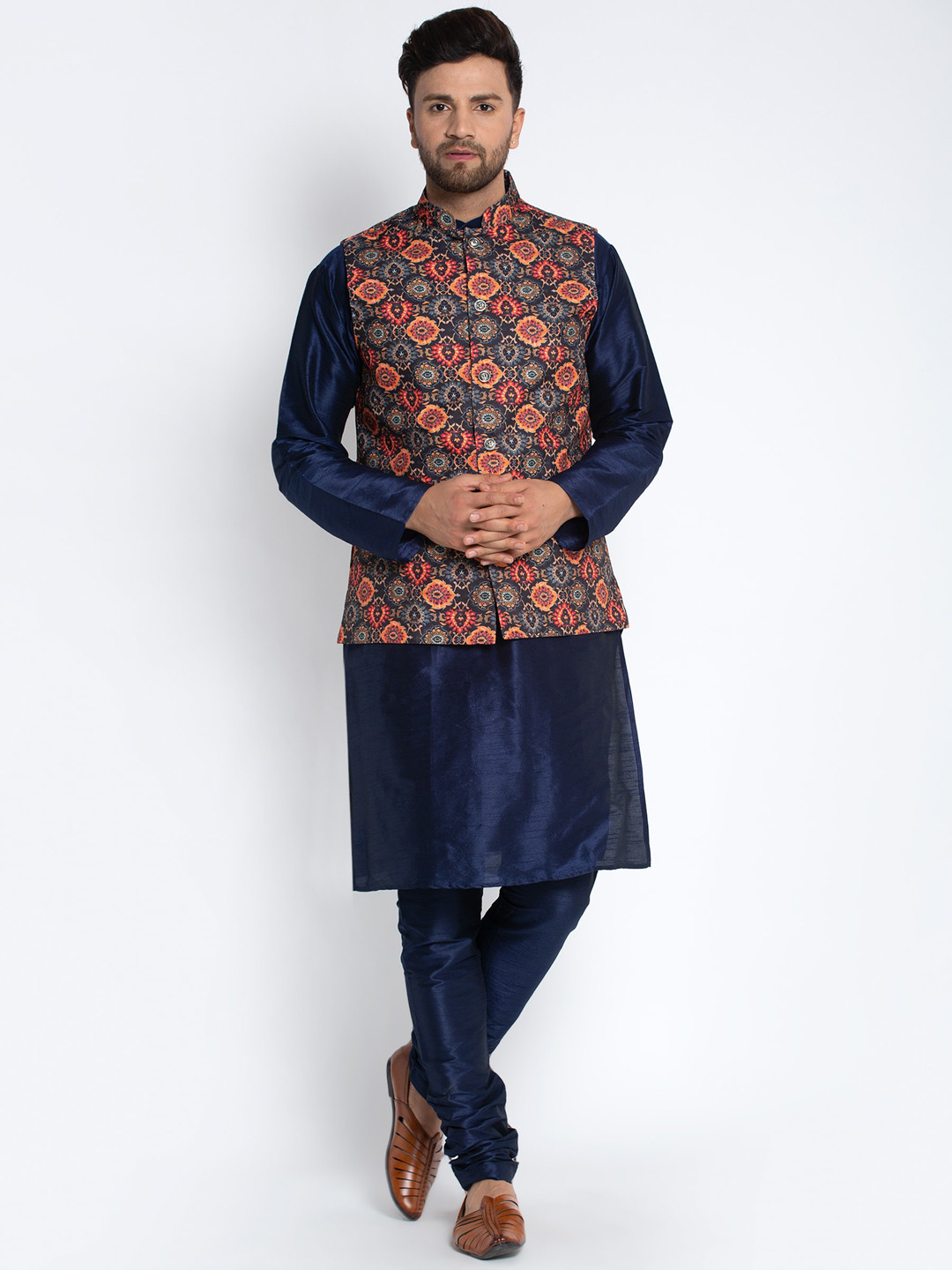 

Benstoke Men Navy Blue Dupion Silk Kurta with Churidar