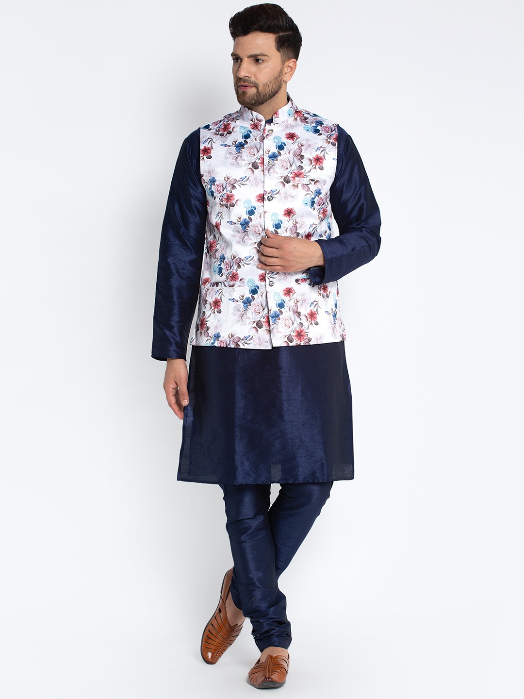 

Benstoke Men Navy Blue Silk Blend Kurta Pajama and Nehru Jacket Set