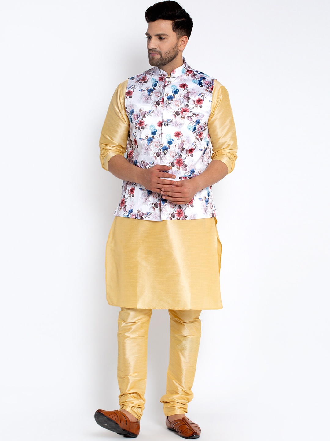 

Benstoke Men Gold-Toned Dupion Silk Kurta with Churidar